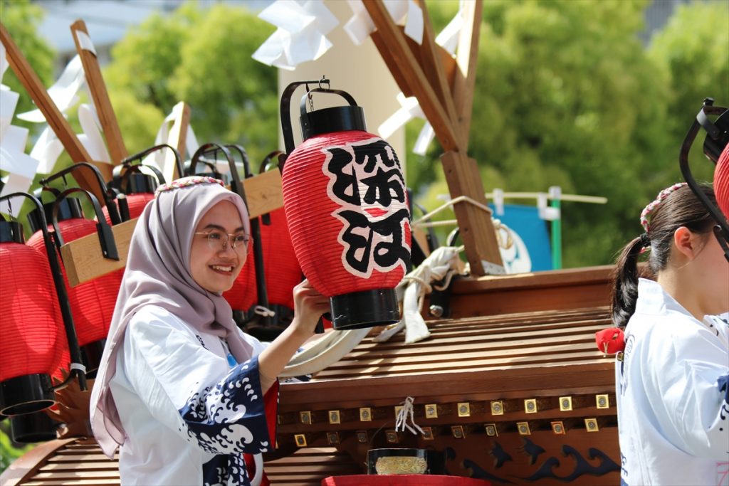 【神戸】だんじり祭りで心塾生が熱狂