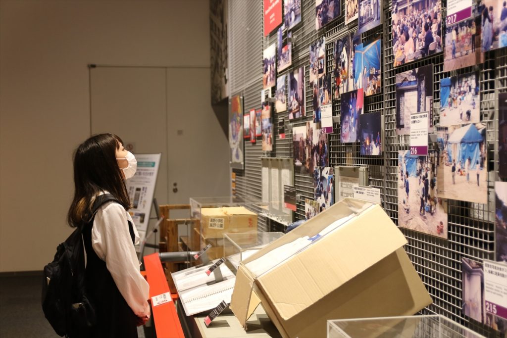 阪神・淡路大震災を忘れない―虹の心塾生が防災学習施設を見学