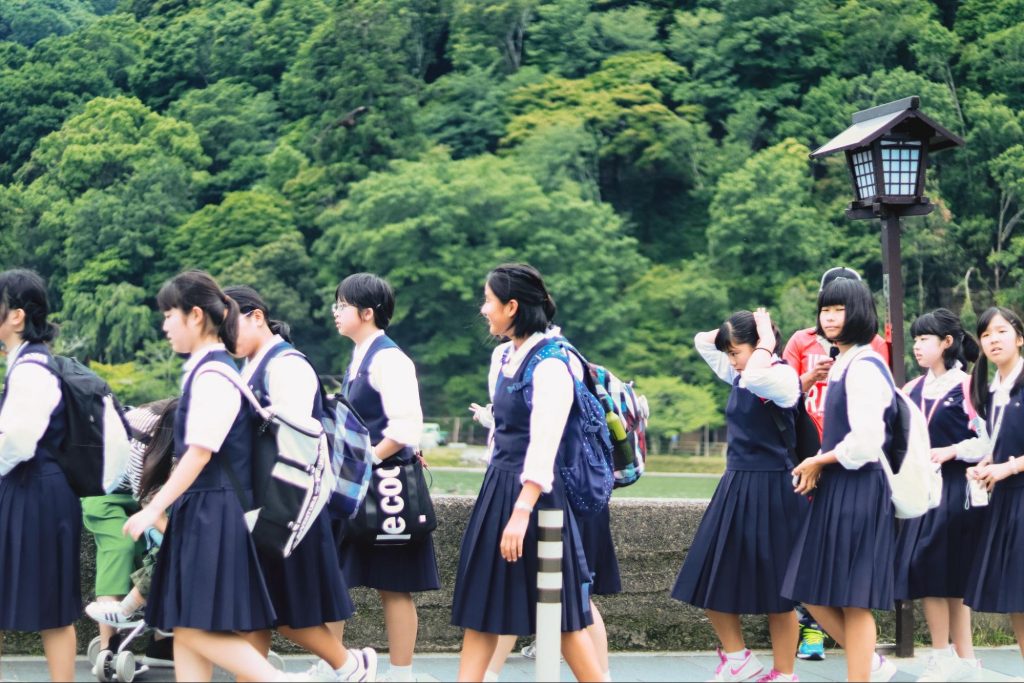 ネット寄付を通じて学生支援！学生の食事や生活を応援しよう